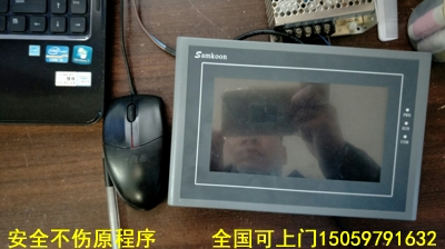 �@���|��������